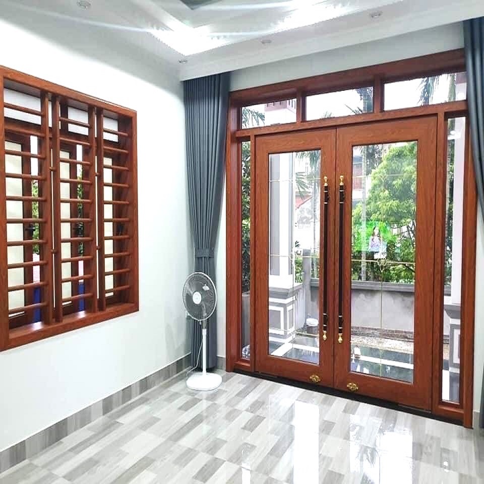 cửa nhôm thủy lực tại Bình Tân TP.HCM