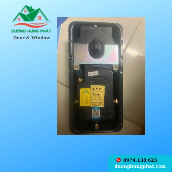 bản lề sàn cửa kính tại Gò Vấp TP.HCM