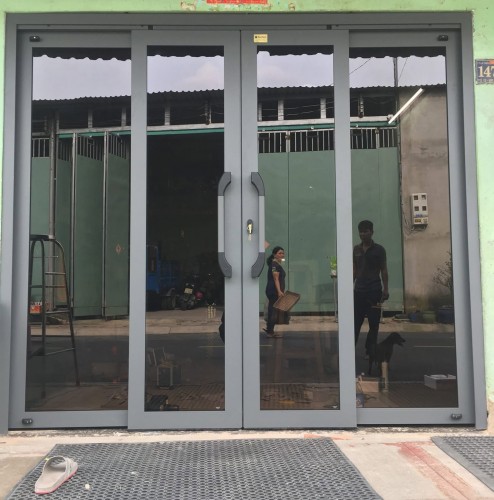 Công Trình Thi Công Cửa Nhôm Trượt Quay Tại Nguyễn Súy, Tân Phú, TP.HCM