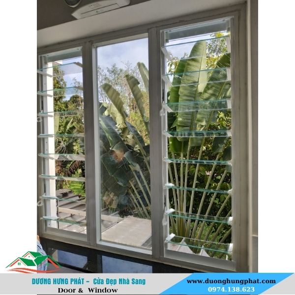 cửa chớp nhôm kính cường lực n