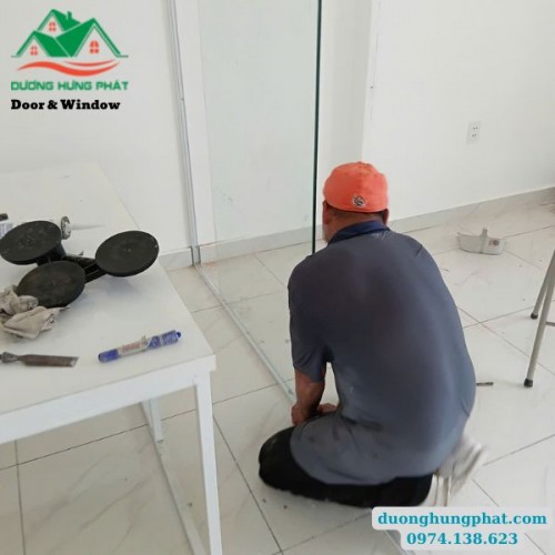 Lắp Đặt Cửa Kính Cường Lực Tại Củ Chi TP.HCM