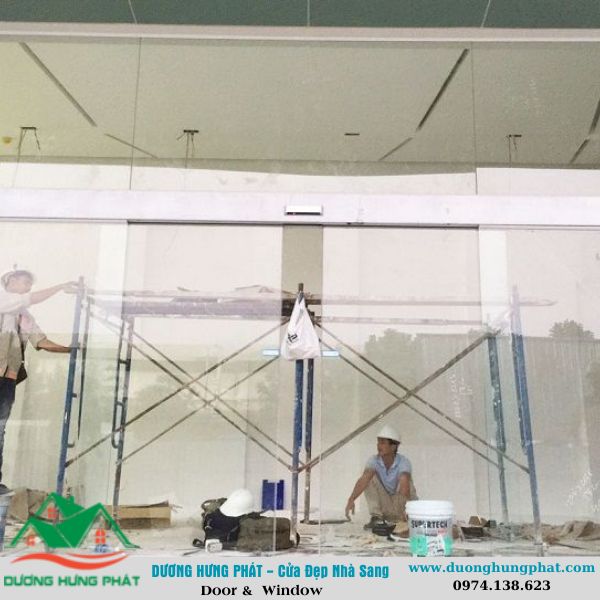 cửa kính tự động quận 1 TP.HCM