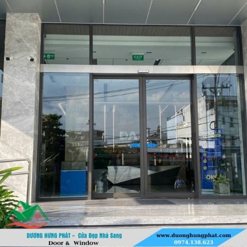 Thi Công Cửa Kính Tự Động Chuyên Nghiệp Quận 12 TP.HCM