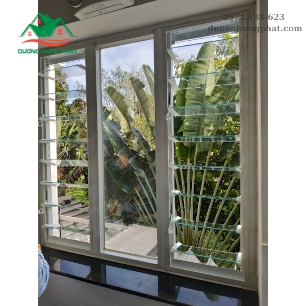 cửa lá sách lật tại Bình Thạnh TP.HCM