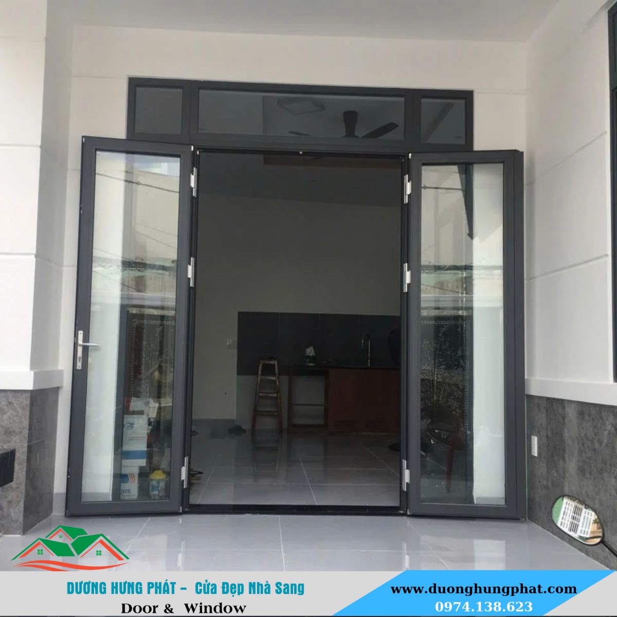 mẫu cửa nhôm 4 cánh mở quay có ô fix