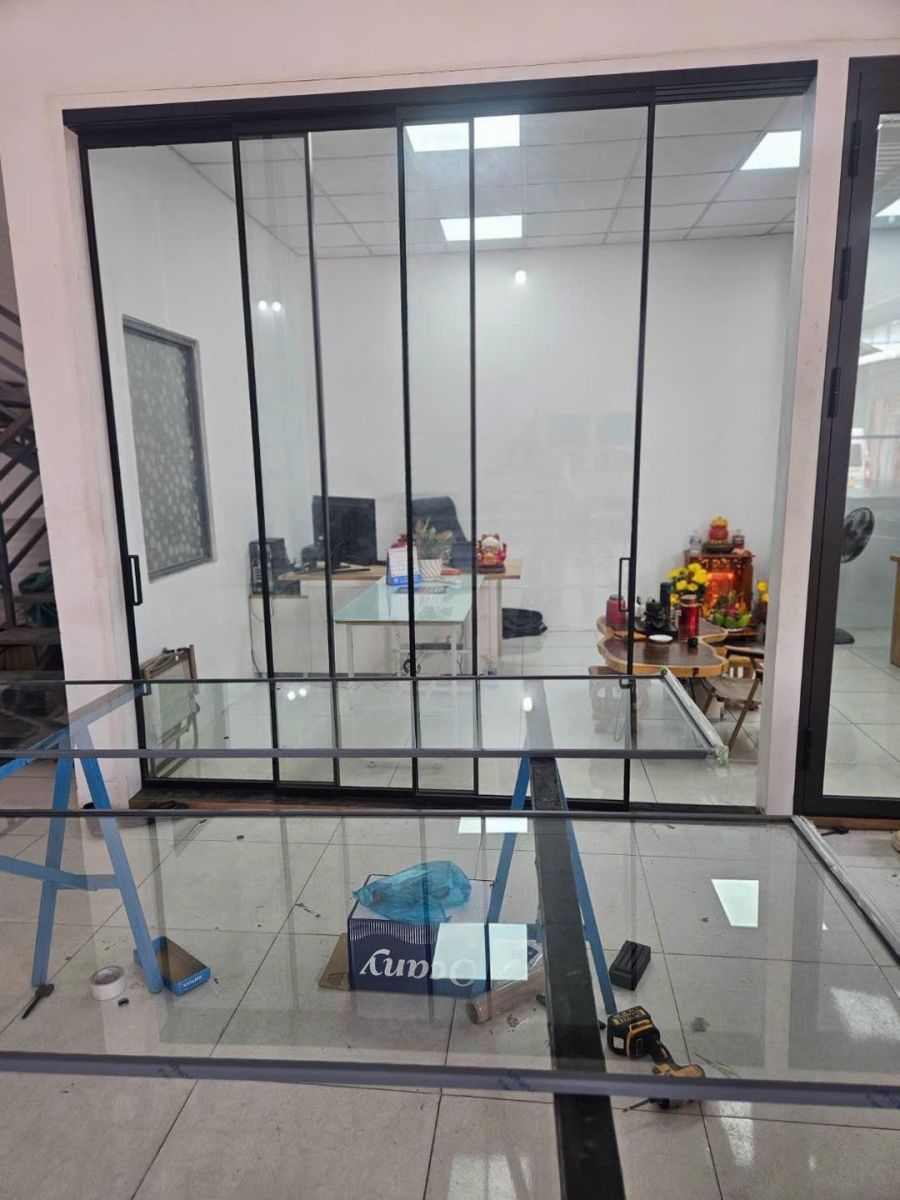 cửa nhôm Slim lùa xếp gọn tại  quận 4 tphcm