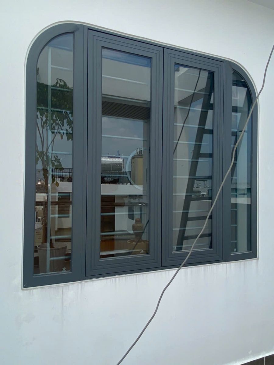 cửa sổ nhôm xingfa mái vòm