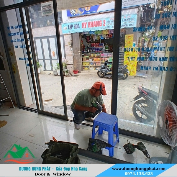 sửa chữa nhôm kính quận 10 giá rẻ
