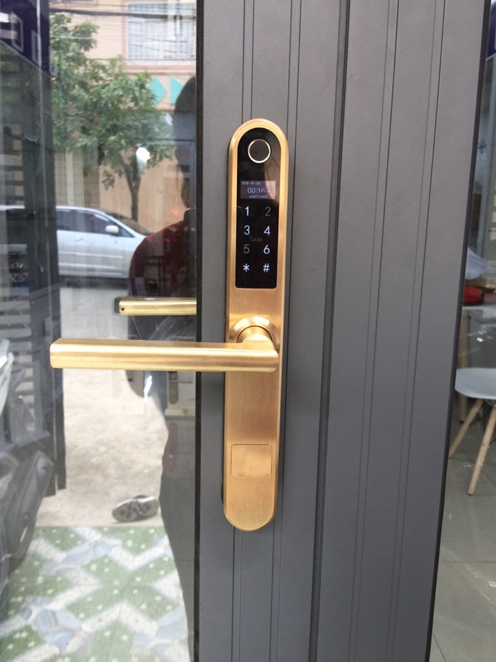 khóa vân tay cửa nhôm Xingfa chính hãng