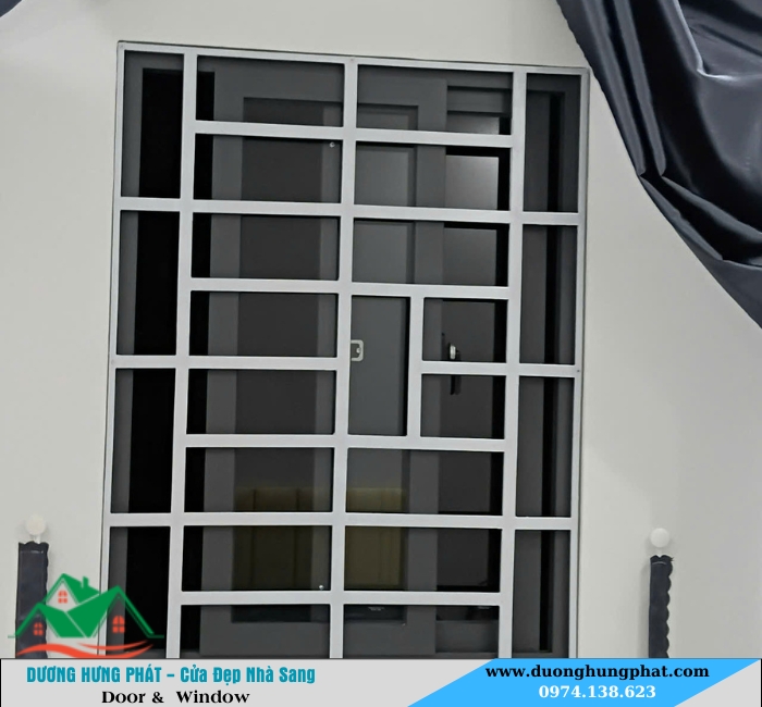 khung bảo vệ cửa sổ bằng sắt hộp