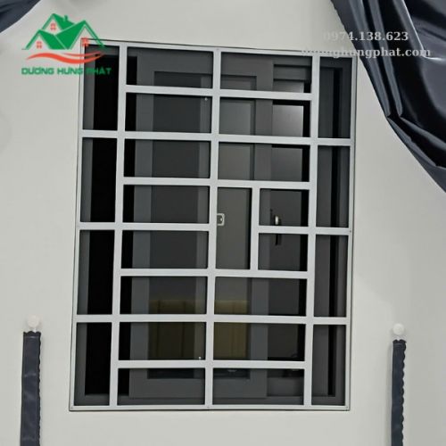 Lắp Đặt Khung Bảo Vệ Cửa Sổ Tại Tân Bình TP.HCM