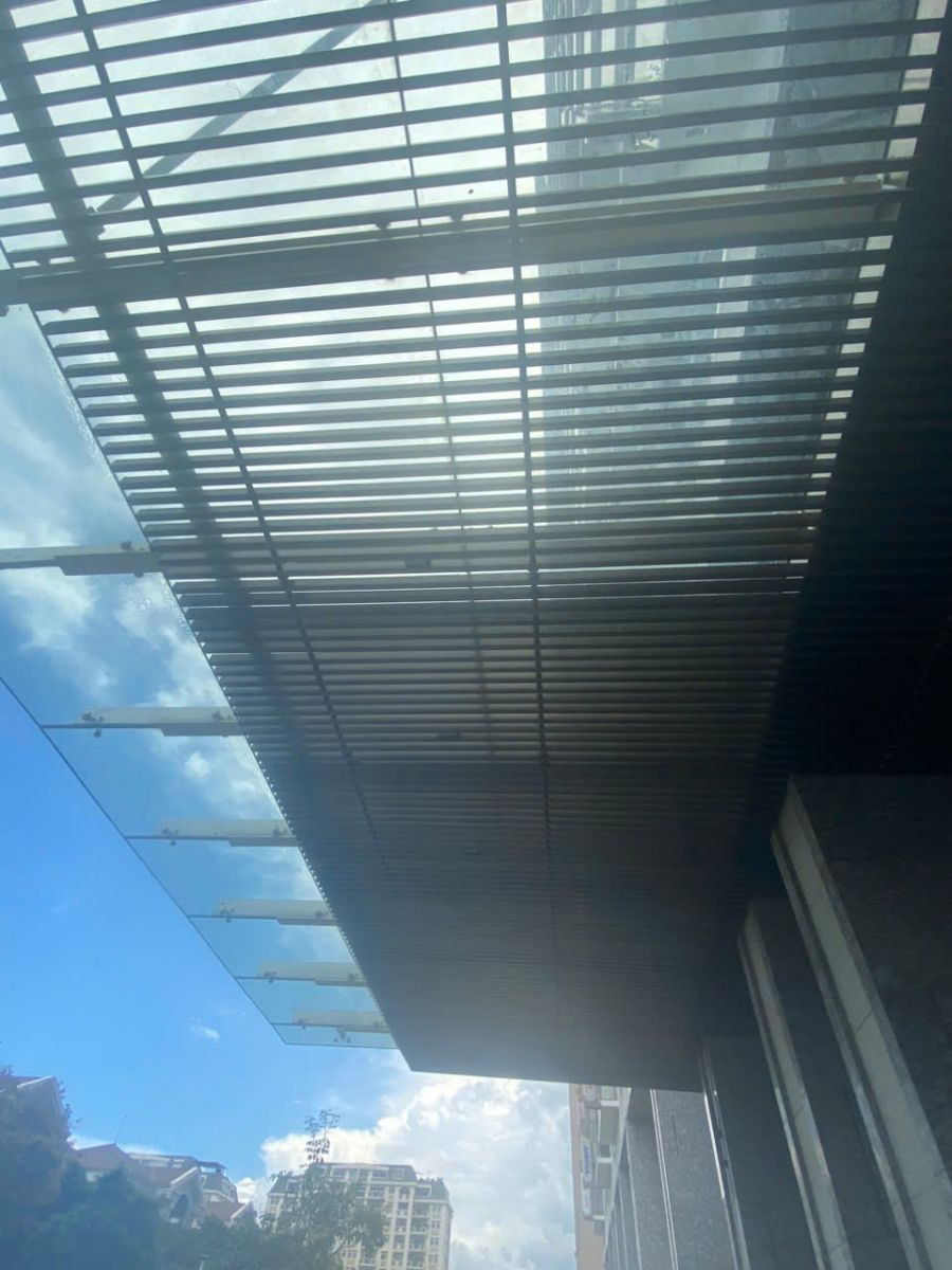 trần nhôm giả gỗ giá rẻ quận 2 TP.HCM