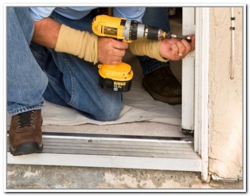 Các Lỗi Thường Gặp Khi Lắp Đặt Cửa Nhôm Kính Và Cách Xử Lí