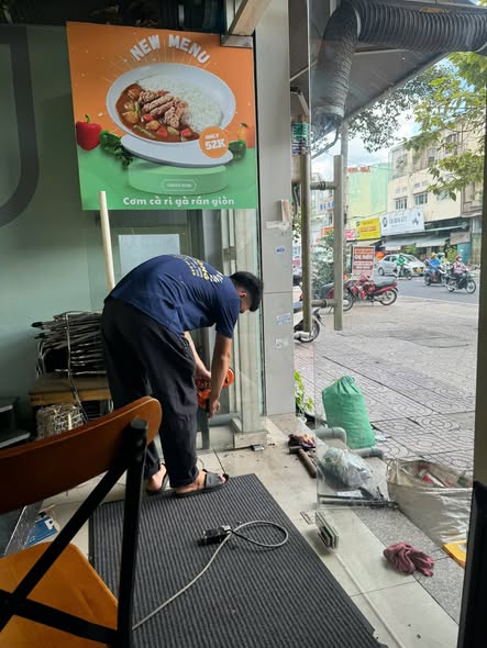 sửa chữa nhôm kính Bình tân