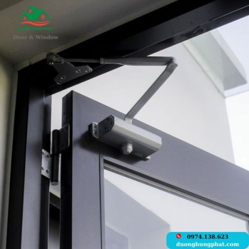 Lắp Đặt Tay Co Thủy Lực Chính Hãng Gía Rẻ Tại Thảo Điền Quận 2 TP.HCM