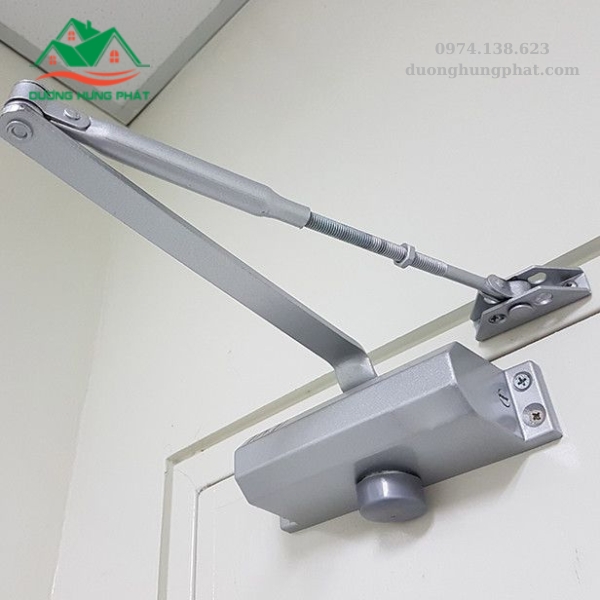 tay co thủy lực cửa thép chống cháy tại Bà Rịa Vũng tàu
