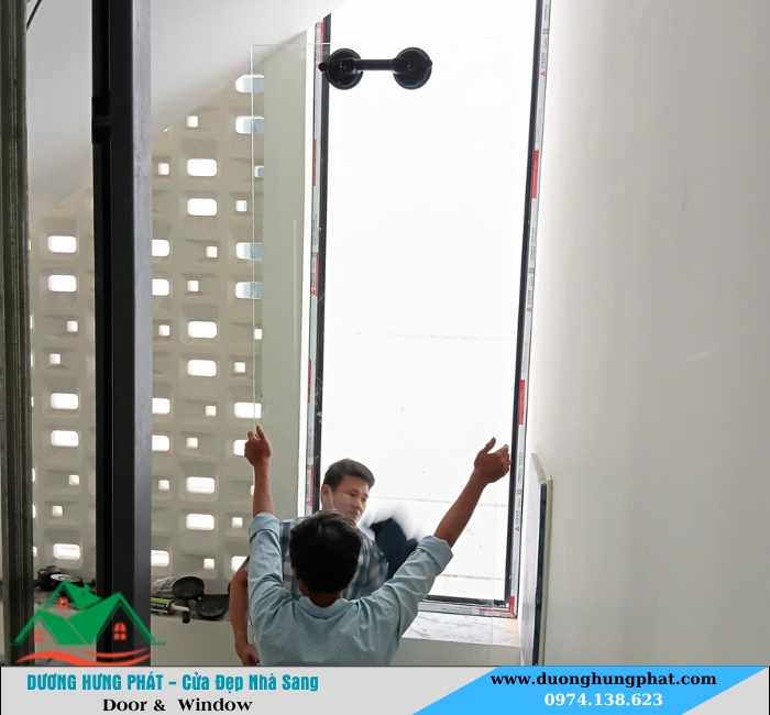 lắp đặt vách kính cường lực quận 2 TP.HCM