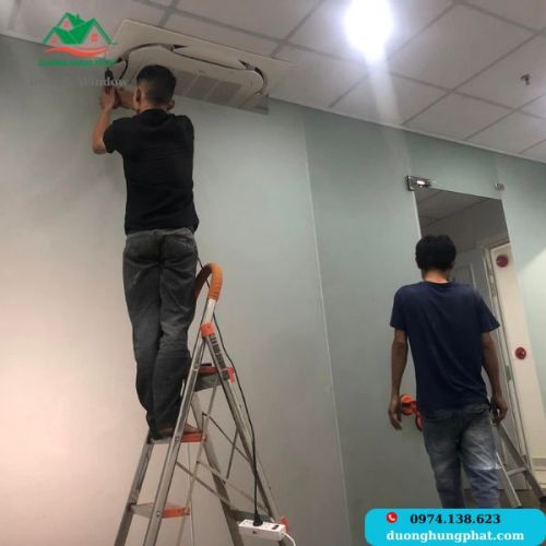 Dịch Vụ Tháo Dỡ, Lắp Đặt Vách Nhôm Kính Uy Tín Giá Rẻ Quận 2 TP.HCM