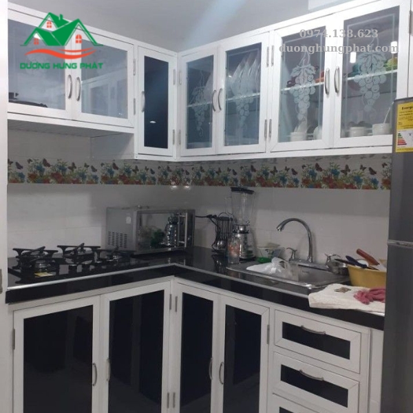 tủ bếp nhôm thưởng tại Tân bình tp.hcm tủ bếp nhôm thưởng tại Tân bình tp.hcm