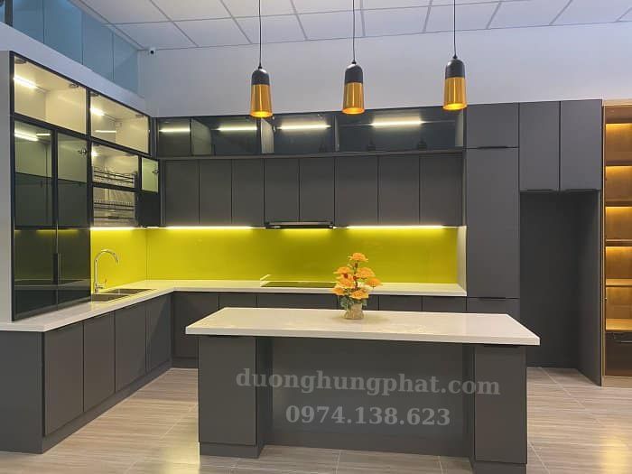 thi công tủ bếp nhôm kính tại Bình Tân TP.HCM