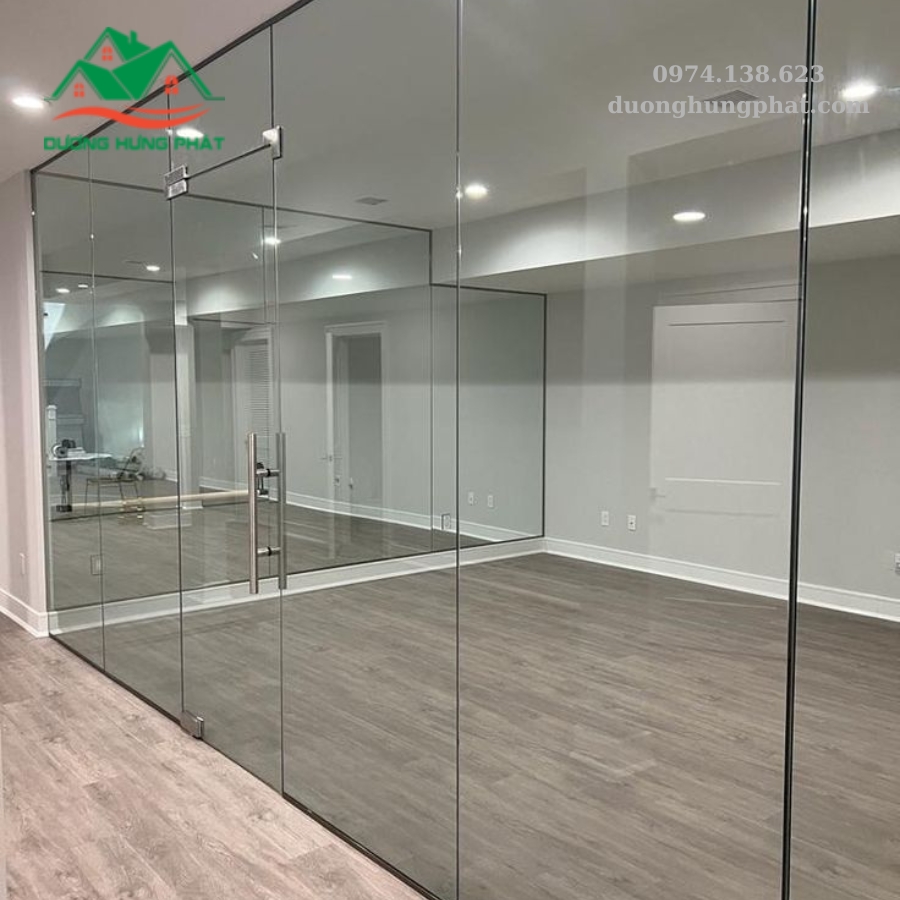 vách kính cường lực văn phòng tại tân bình tp.hcm