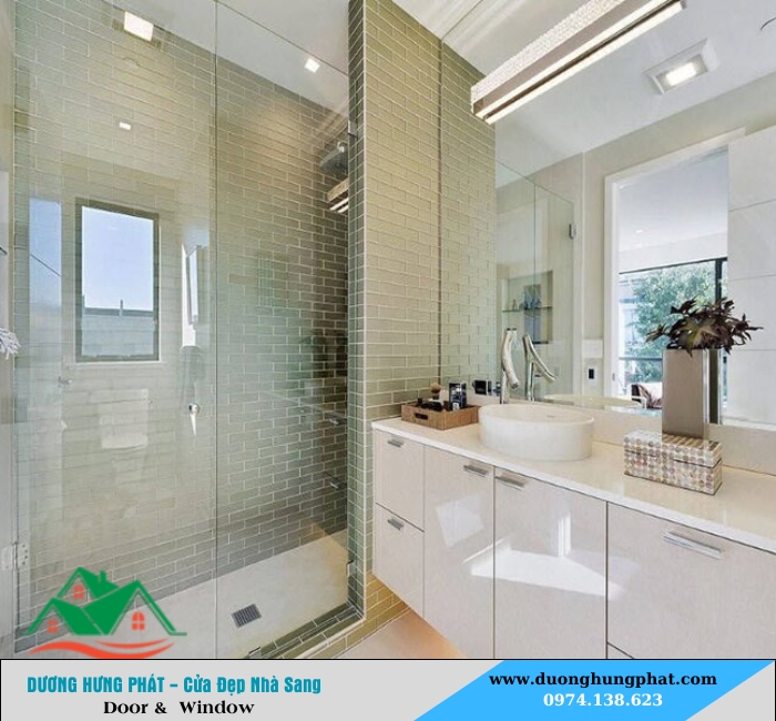 vách tắm kính quận 3 TP.HCM