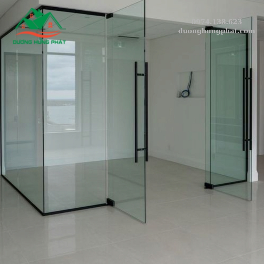 báo giá vách ngăn kính cường lực tại Tân Bình TP.HCM