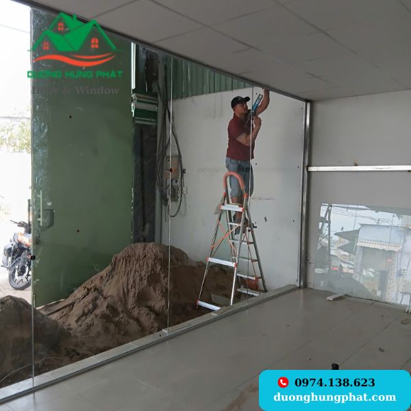 vách ngăn nhôm kính quận 3 TP.HCM